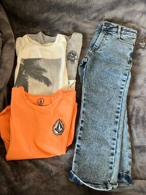 Volcom Orange Graphic Tee with Neutral Tees and Light Blue Jeans